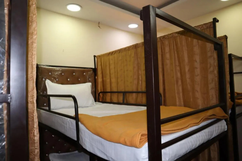 Indigo Room Sharing Dormitory - Near International Airport