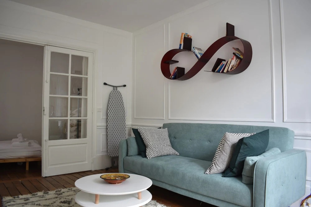 Flat on Quai de Valmy
