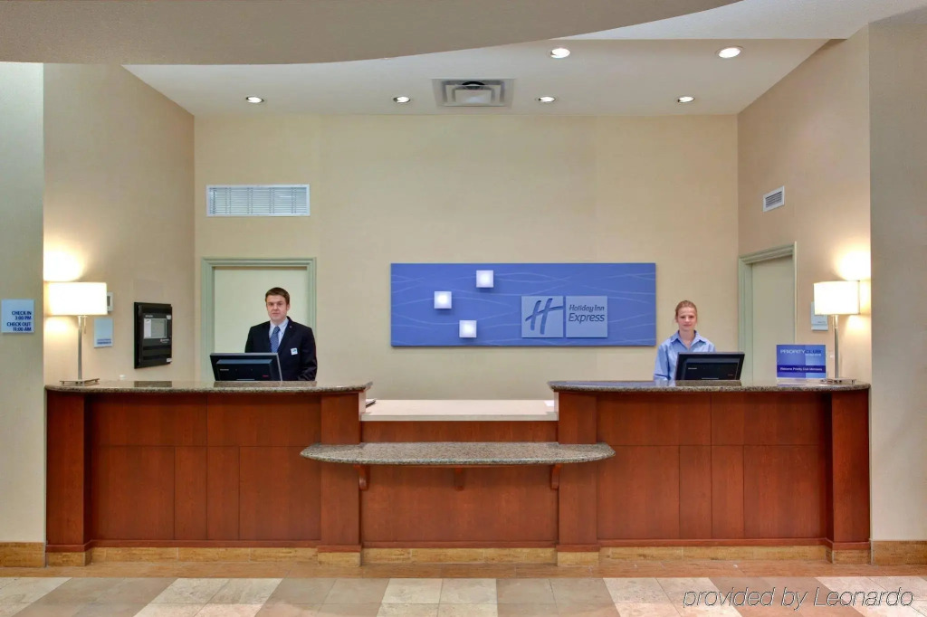 Holiday Inn Express Hotel & Suites-Edmonton South by IHG