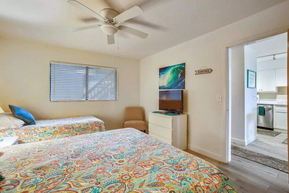 Oceanfront Bliss: Night of Lights Getaway!