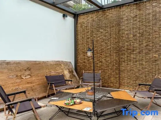 Qiahao Courtyard · Chinese Tea Lodge