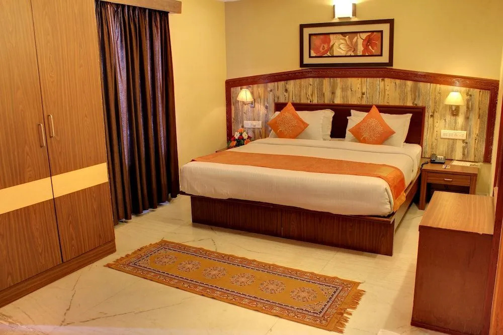 Hotel Chennai Gate