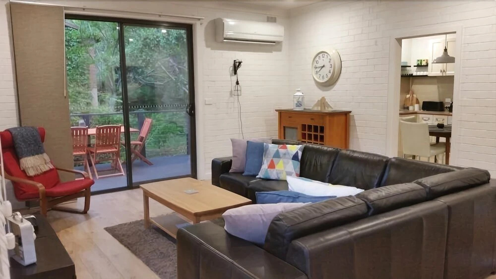 Bright @ Home - cosy cottage