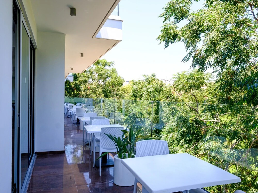 Rio Gardens - Great 1-bdr Apt w Balcony