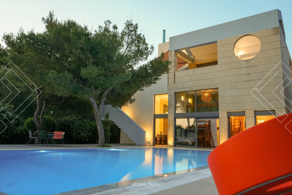 Vivestia Athens