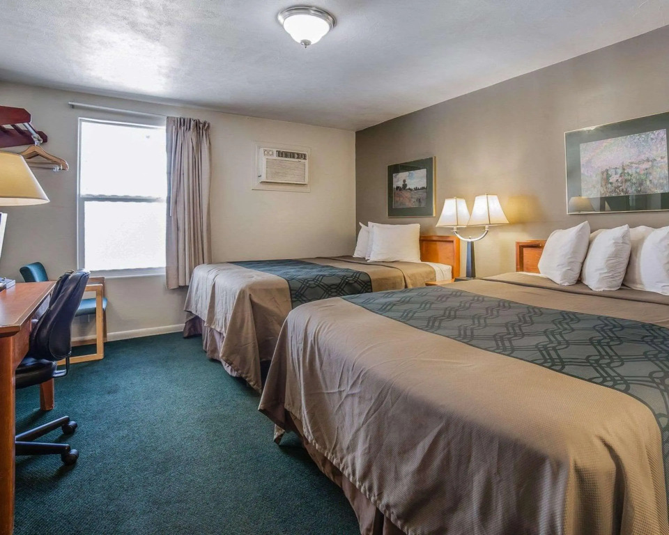 Econo Lodge Downtown