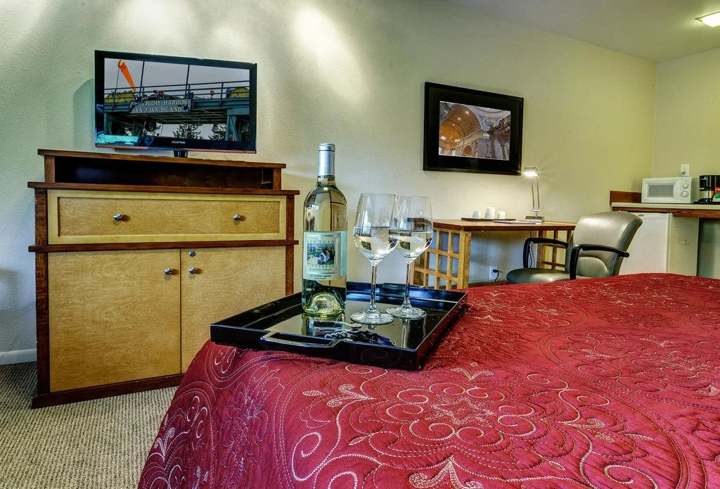 Discovery Inn