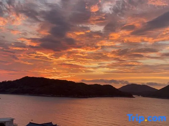 Sea sunrise · Tianjingsha · Seaview Holiday Home
