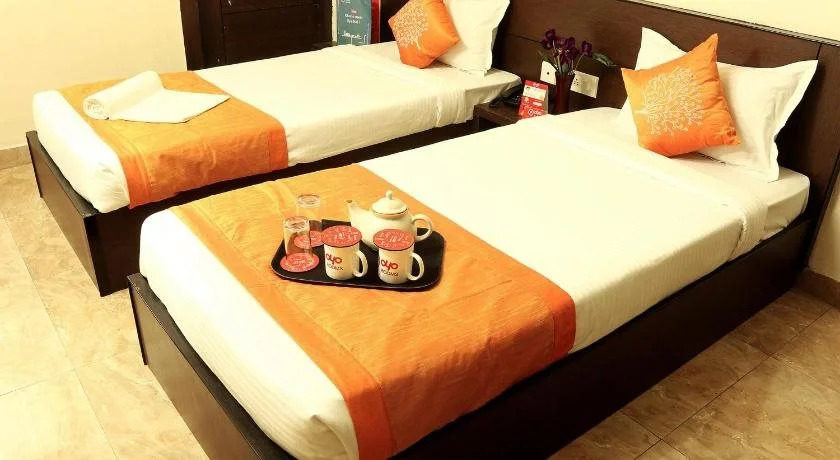 OYO Rooms Jatin Das Park Metro Station