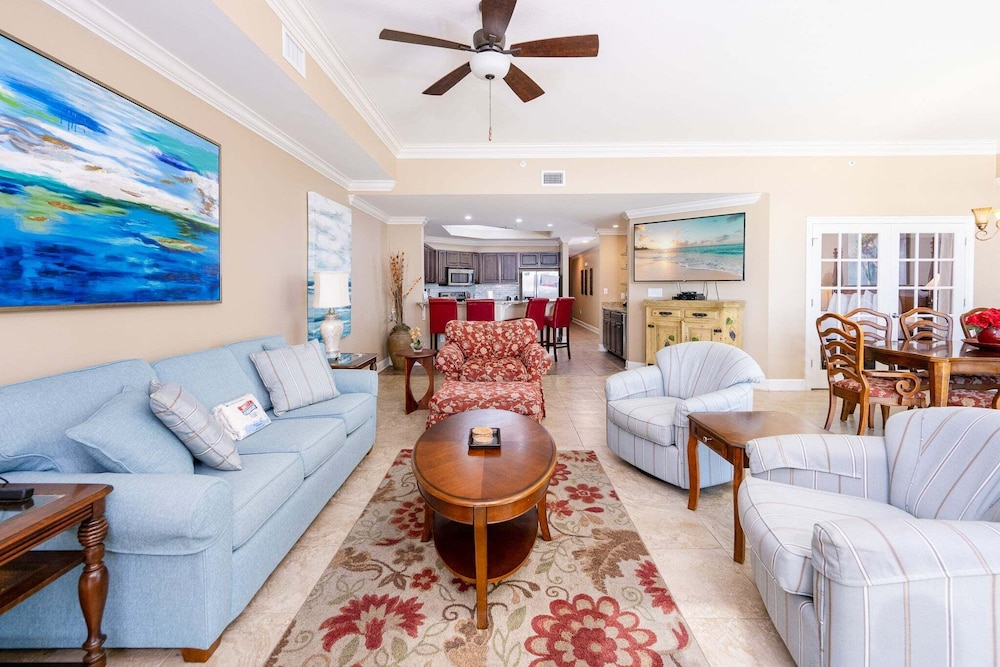 The Oasis 1503 Formerly Phoenix West Ii 1503 3 Bedroom Condo