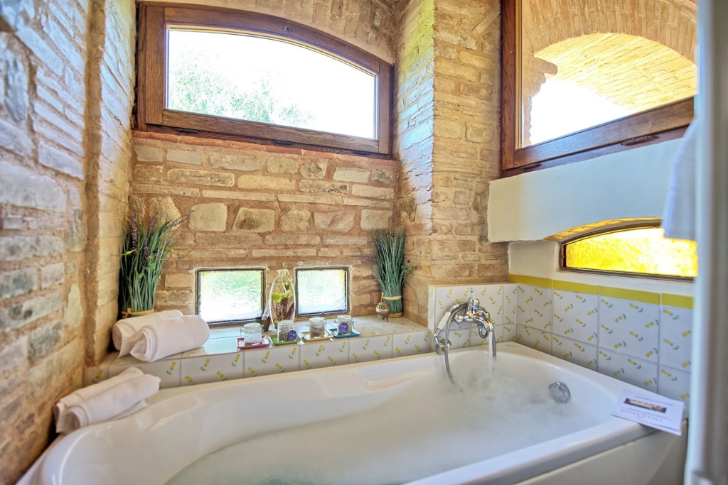 Villa Assisi by PosarelliVillas