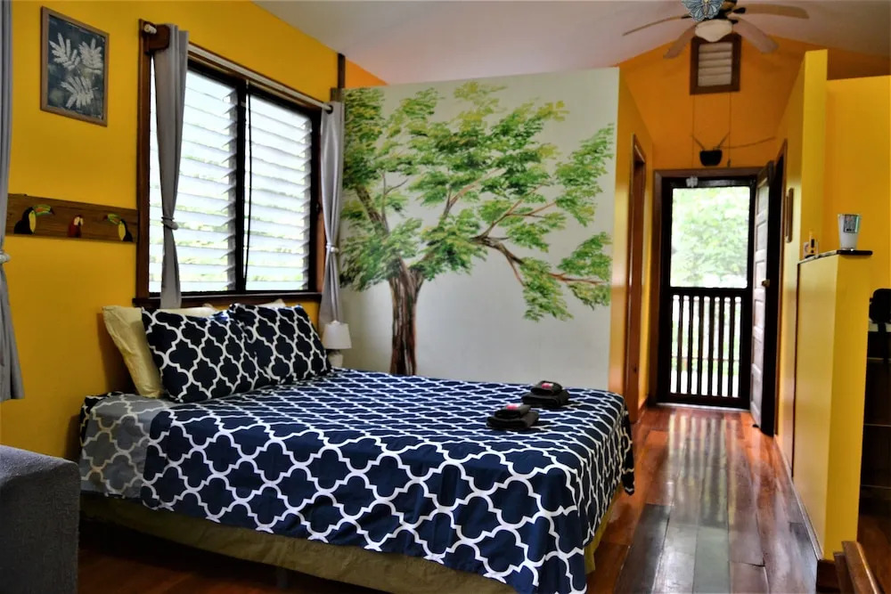 Treetop Cottage Escape in Tropical Garden Near San Ignacio