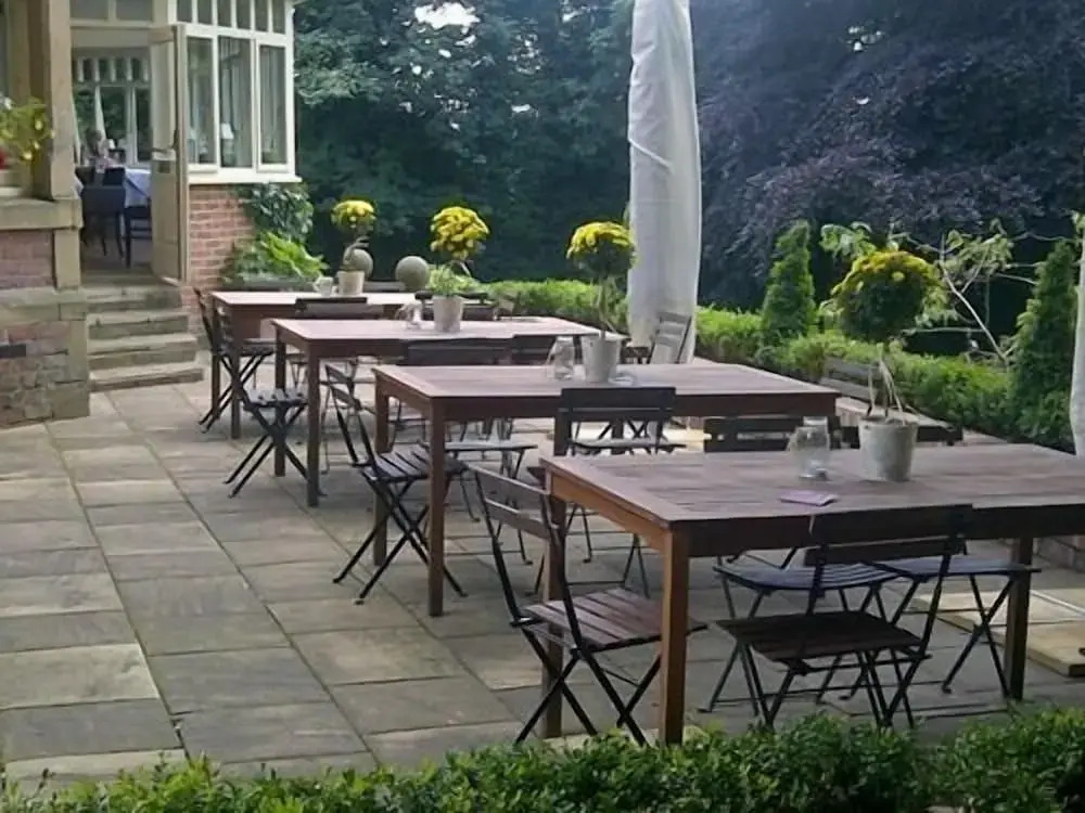 Eslington Manor