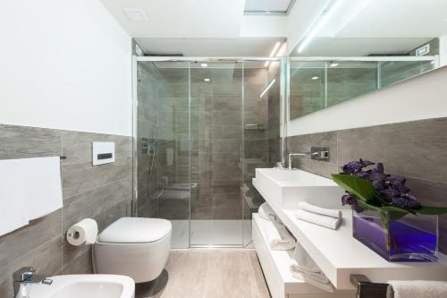 Conte Manfredo and Donna Angelina Apartments with Breathtaking Arena Views in Verona