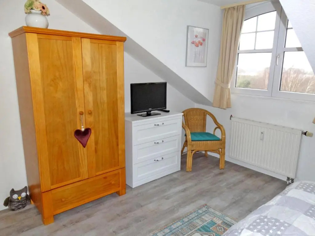 Ferienwohnung Sellin _ Strand 300