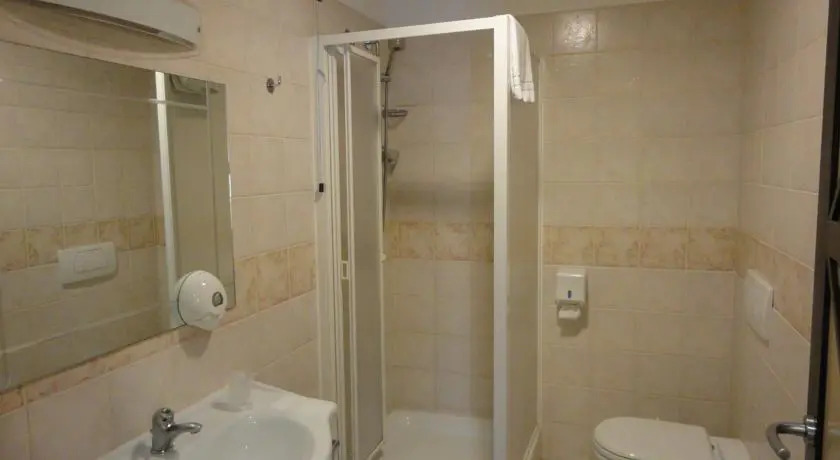 Hotel Vazzana