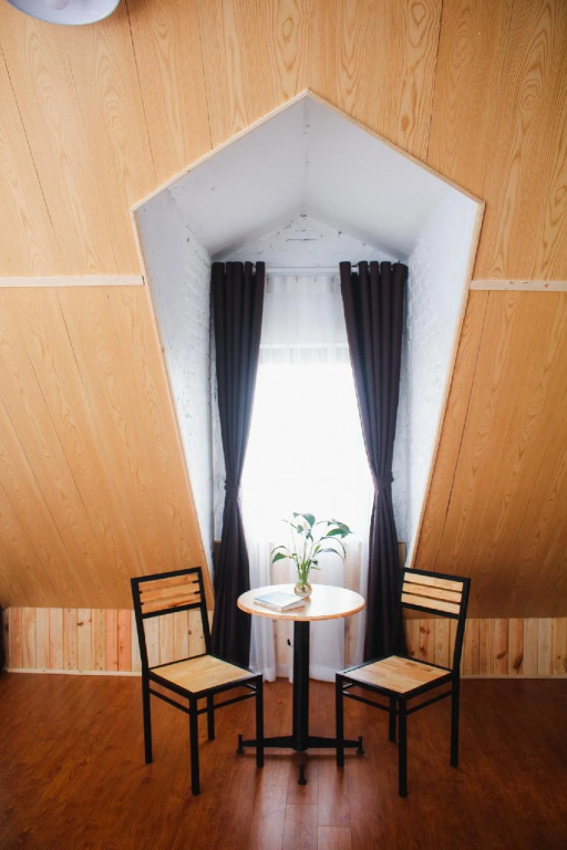 AROMA Ha Long Hotel