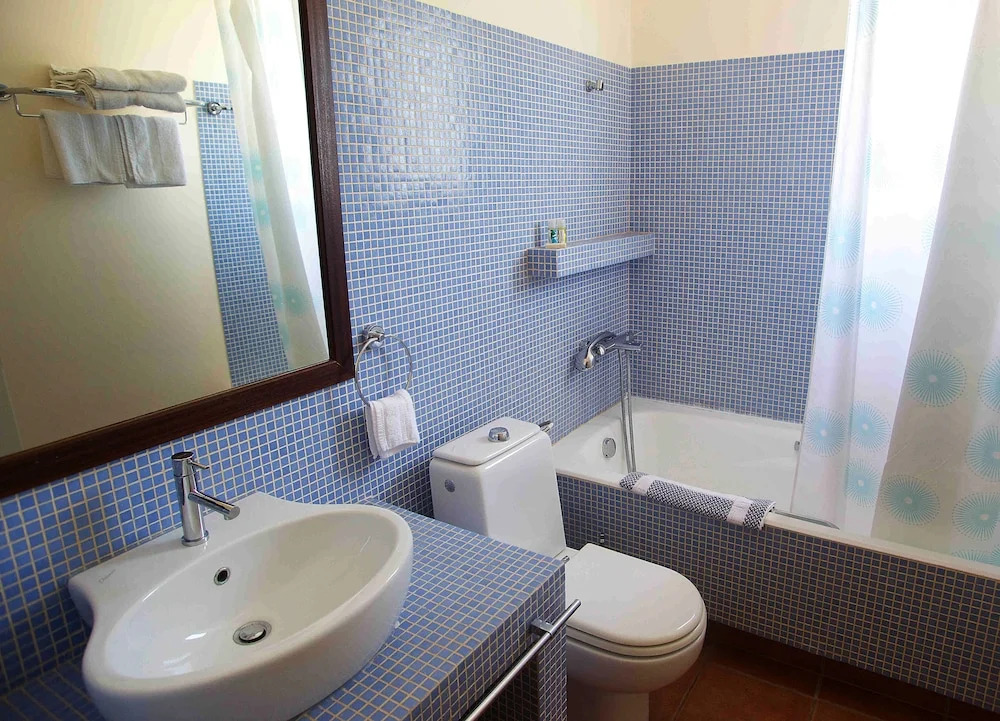 Rex Hotel - Bebekas