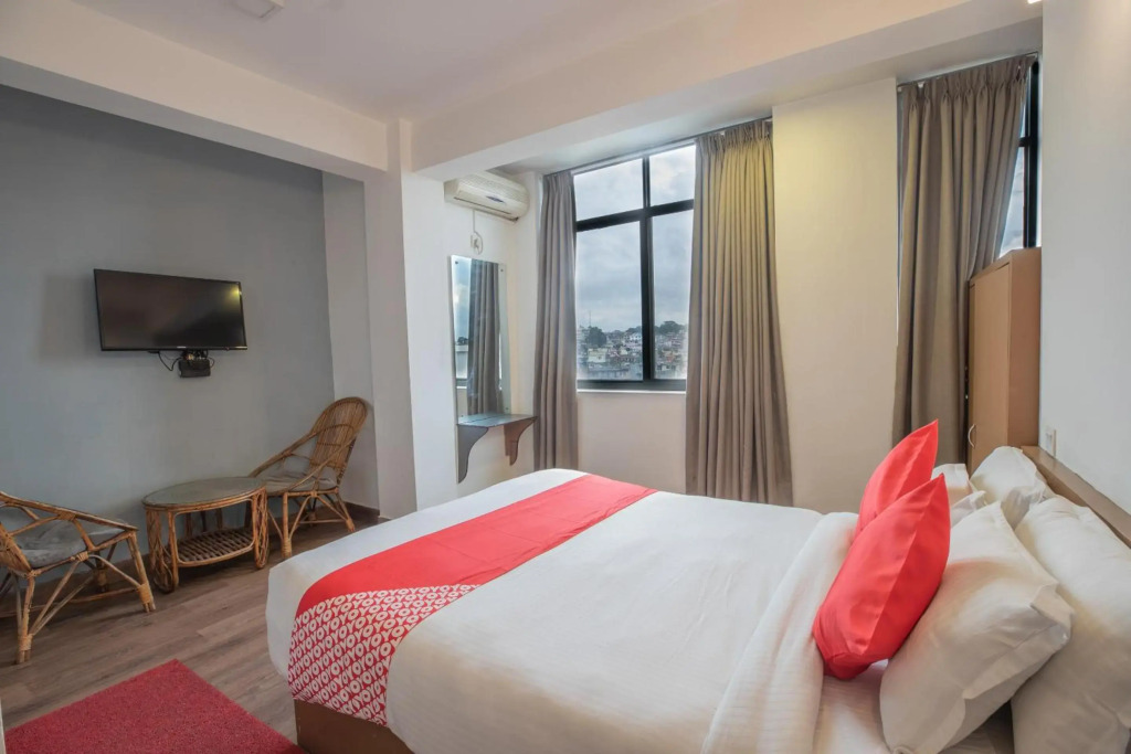 OYO 123 Hotel Prince Plaza