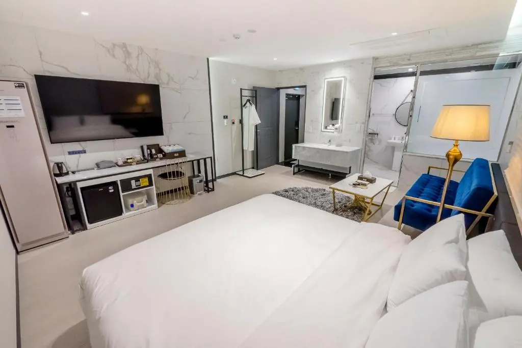 Air Sky Hotel