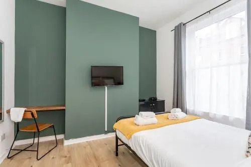 Castlereagh guest House