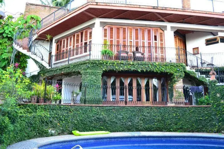 Casa Corona