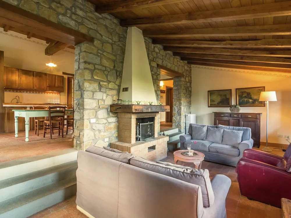 Scenic Farmhouse in Poppi With Swimming Pool