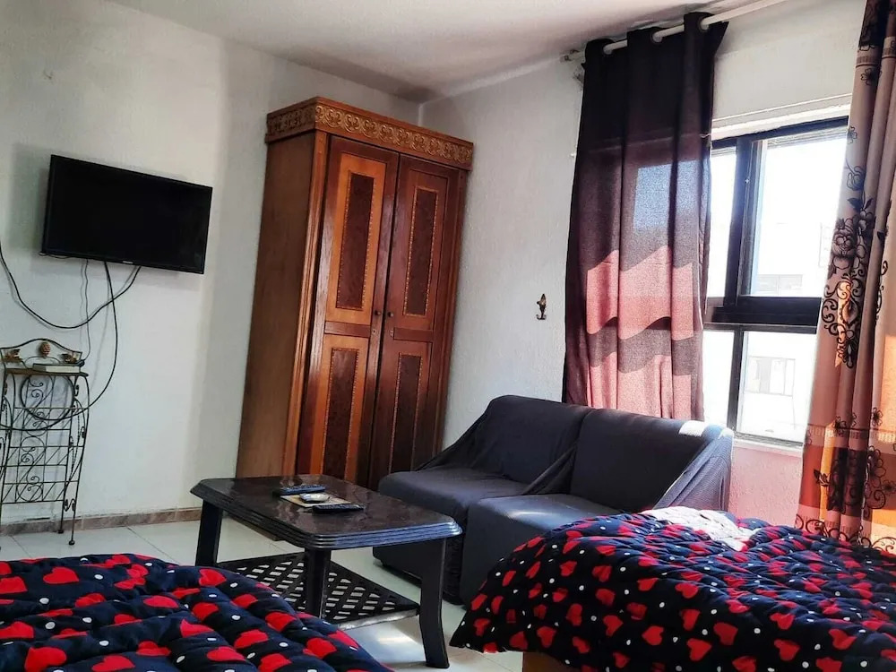 Al-Khalili Apartment