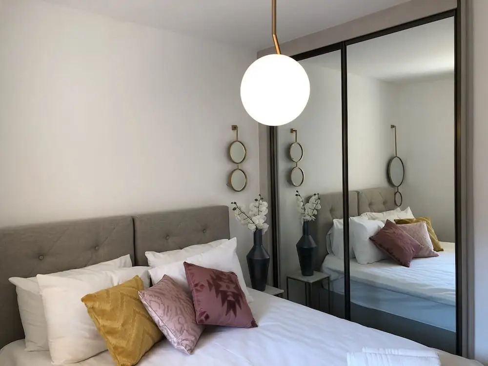 New Luxurious 2BR front old city Legacy
