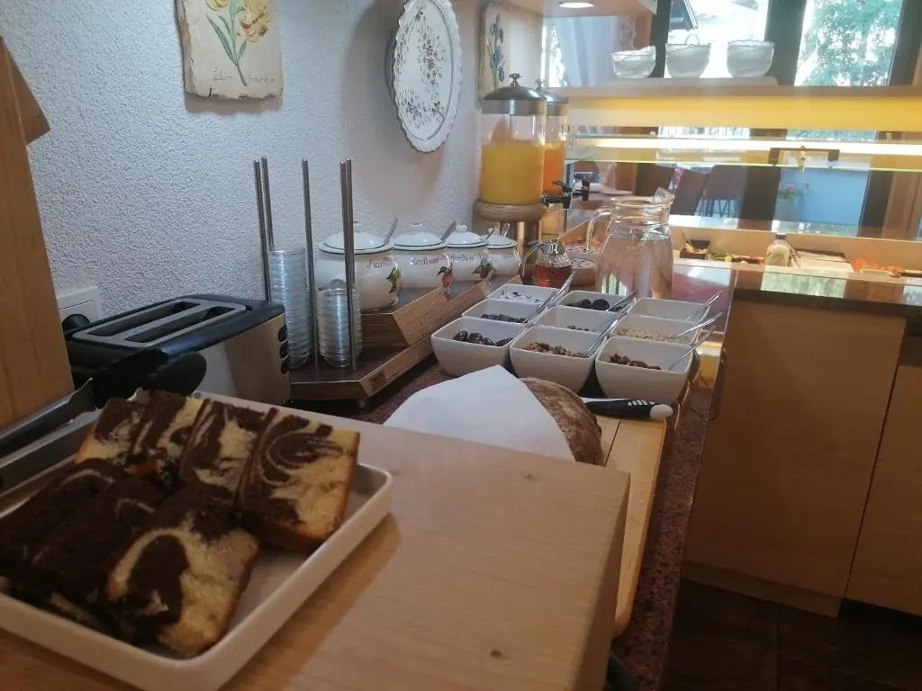 Adler Hotel-Pension