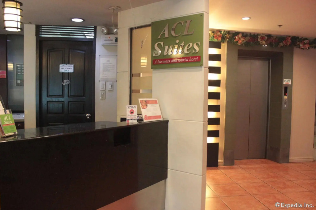 ACL Suites