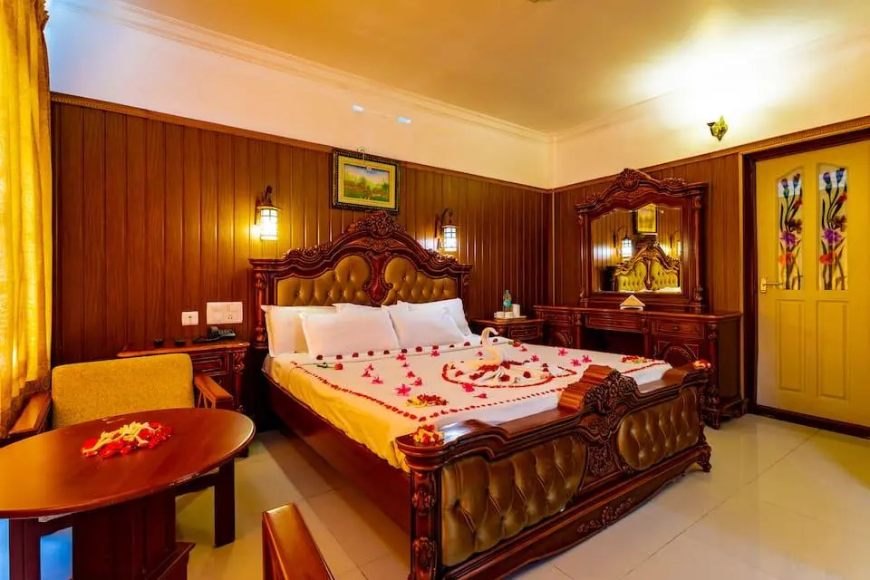 Mist Inn Resort