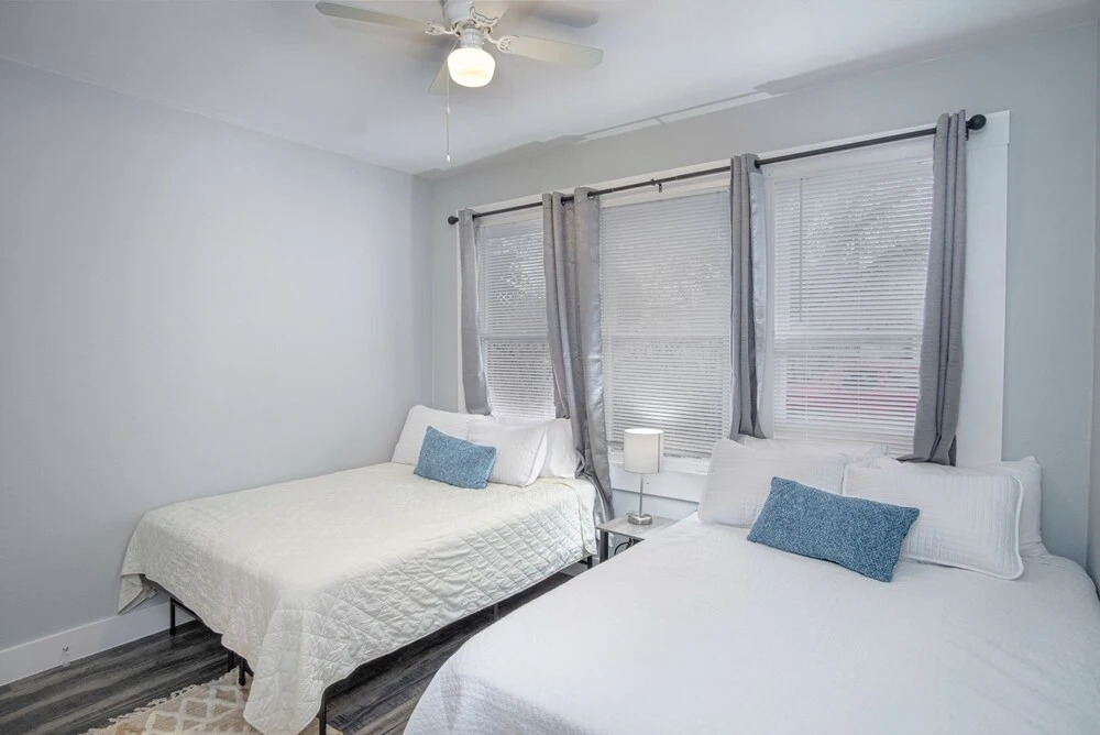 Impressive Cozy Historic 3BR Apt 101 Near Downtown