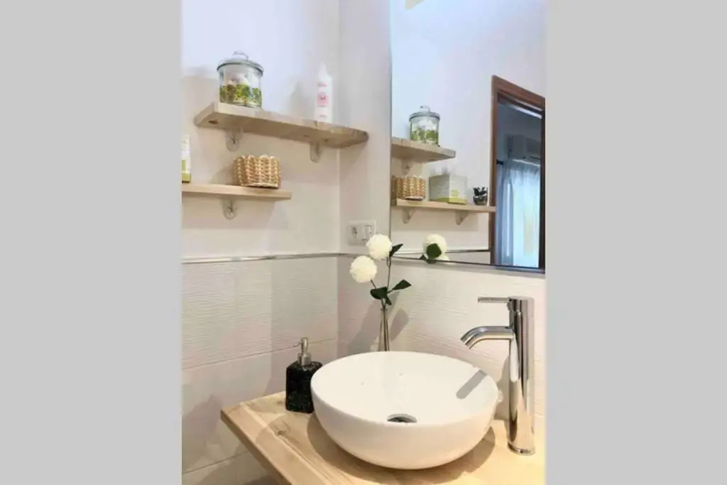 Céntrico apartamento con terraza, parking y WIFI