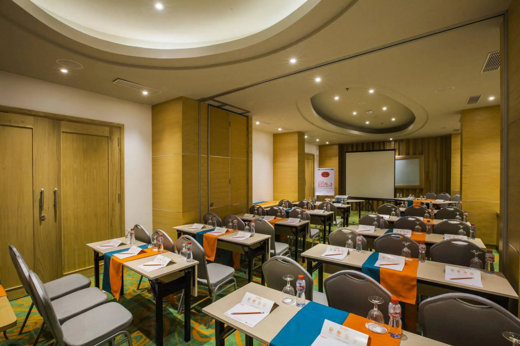 HARRIS Hotel Raya Kuta Bali