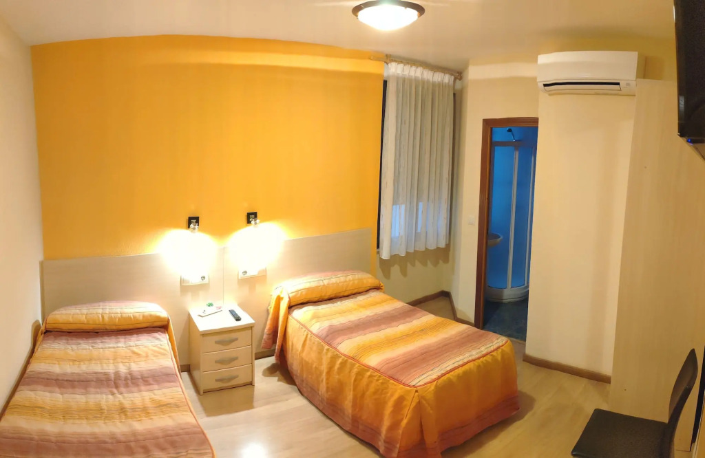Hostal Hispanico I