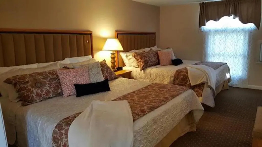 Starlight Lodge Cape Cod