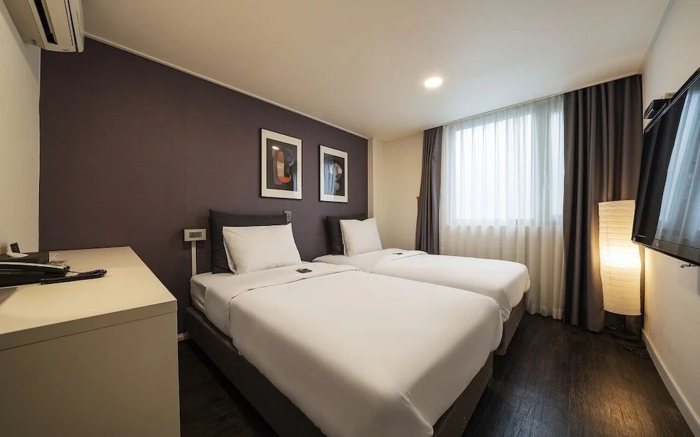 Myeongdong Chungmuro Youngin Hotel