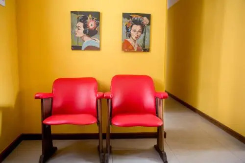 Um Hostel
