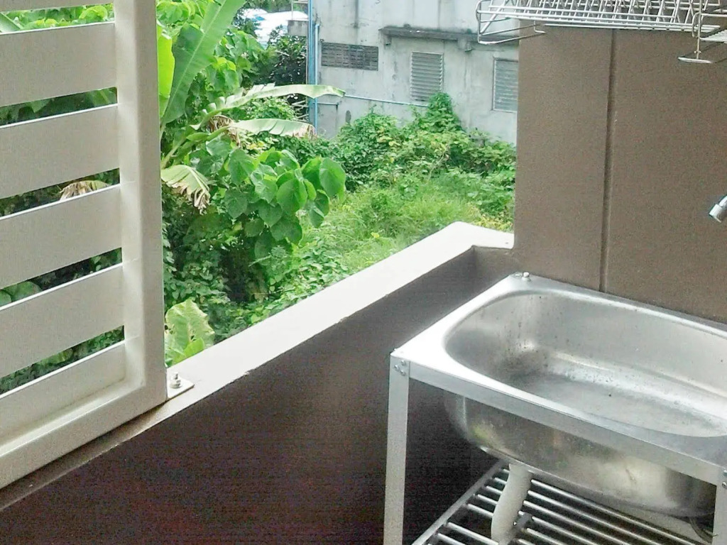 Aree Apartment