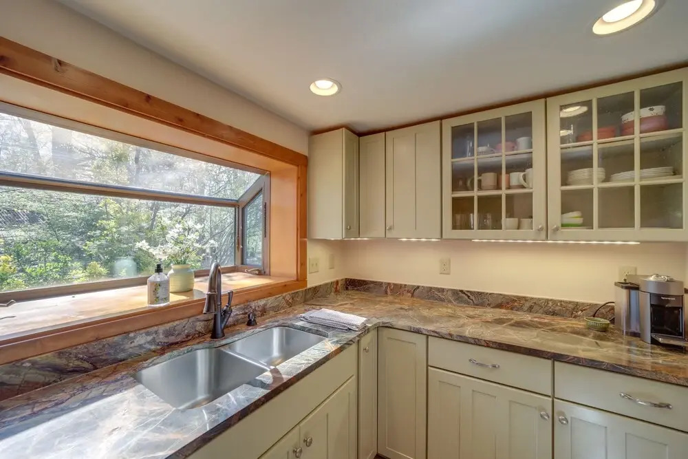 Restored Candler Log Cabin w/ Private Office!