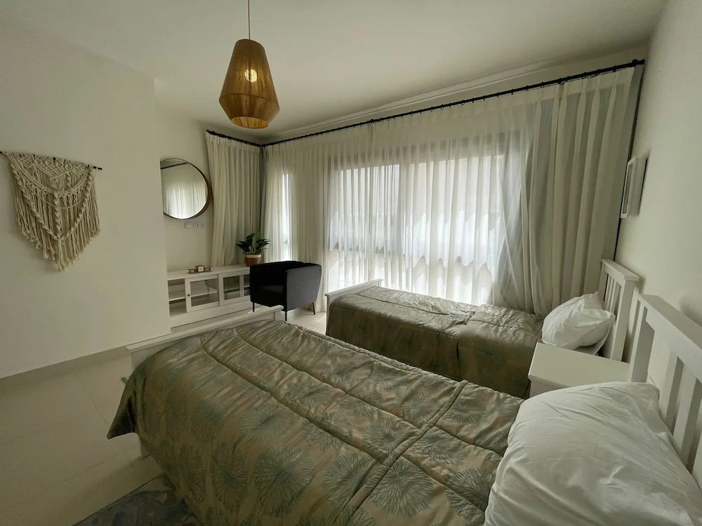 Penthouse 4 Bedrooms Marina2-14LR-305