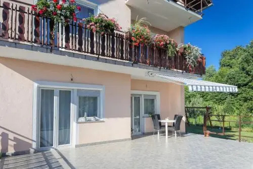 Apartments Nika
