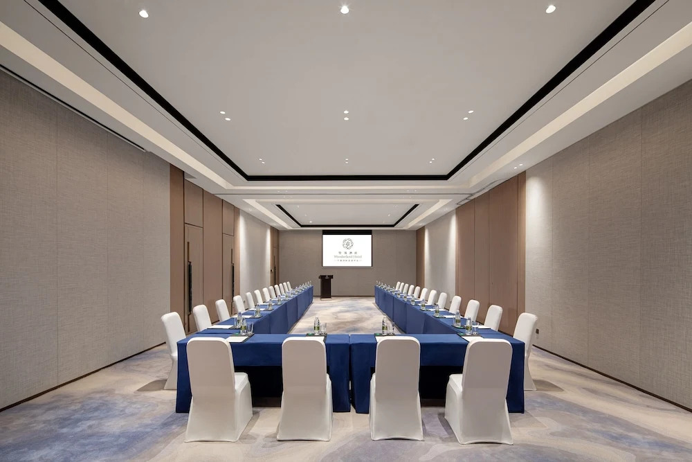 NBICC Wonderland Hotel