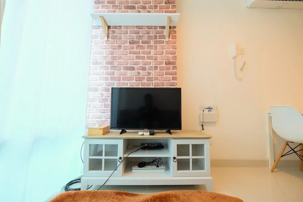 Spacious Brooklyn Apartment near Alam Sutera
