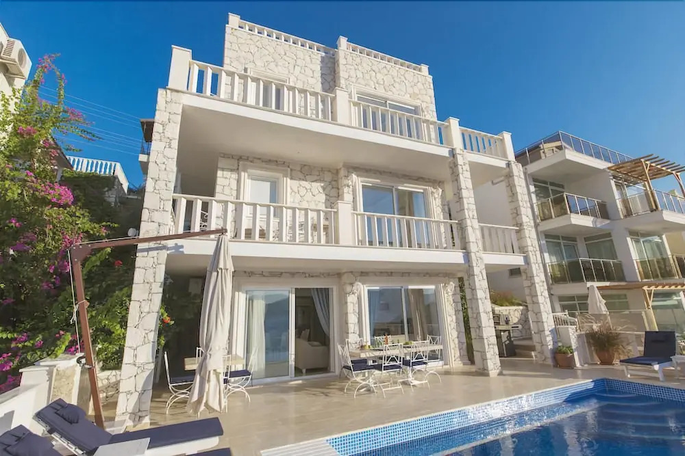 Lux Ketchy Villa , Heatable Infinity pool , Wifi , Sunset in Kalkan