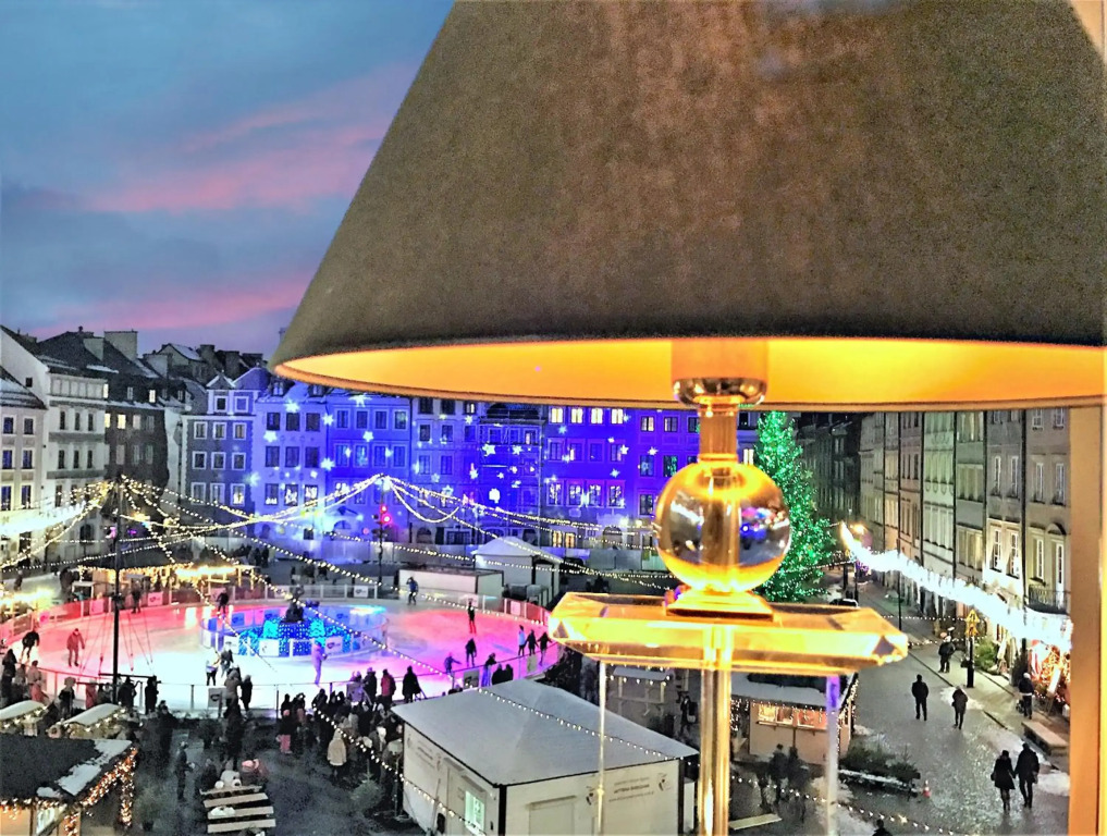 MONDRIAN Luxury Suites & Apartments Market Square IV