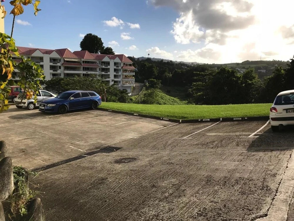 Apartment With 3 Bedrooms in La Trinité, With Wonderful sea View, Encl