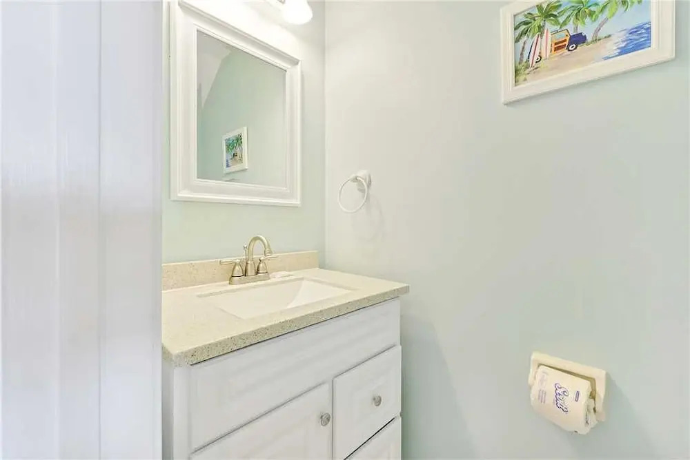 Sea Place Paradise, 2 Bedroom, Oceanfront, End Unit, Sleeps 6, 2 Balconies