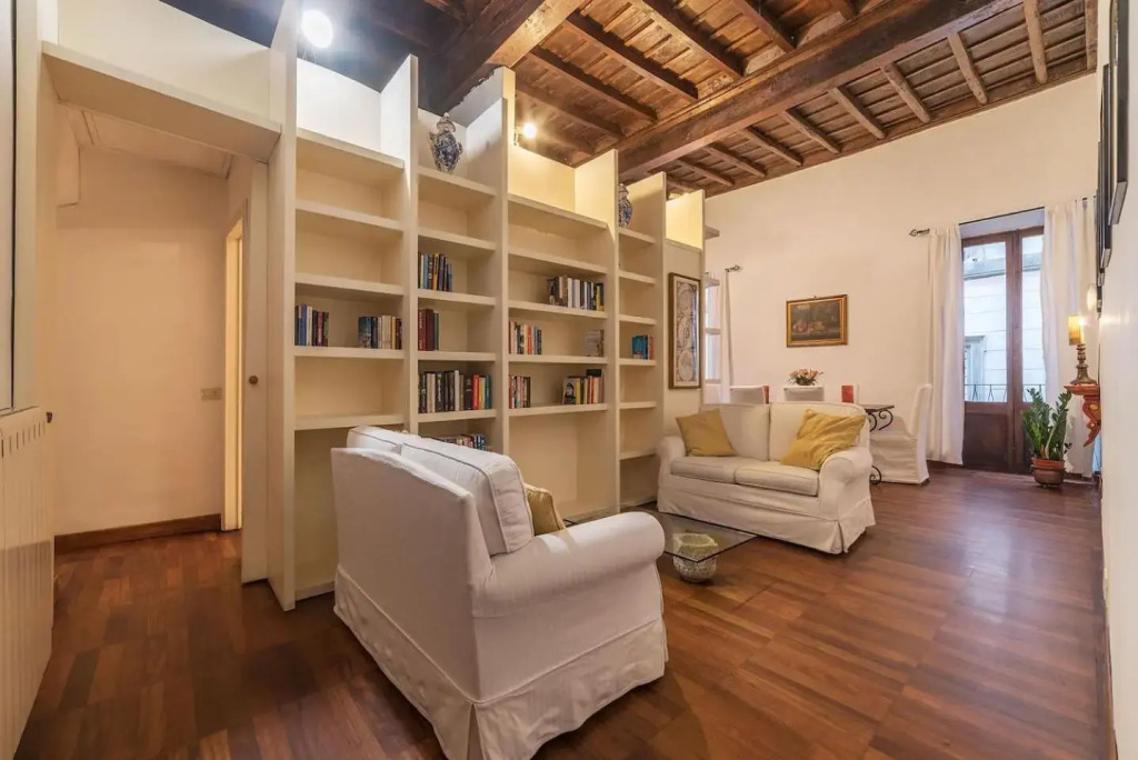 Unique Opportunity To Live in a Renaissance Palace - Ac/Wi-Fi
